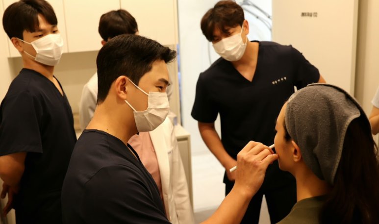 강남필러원장직접시술피부과